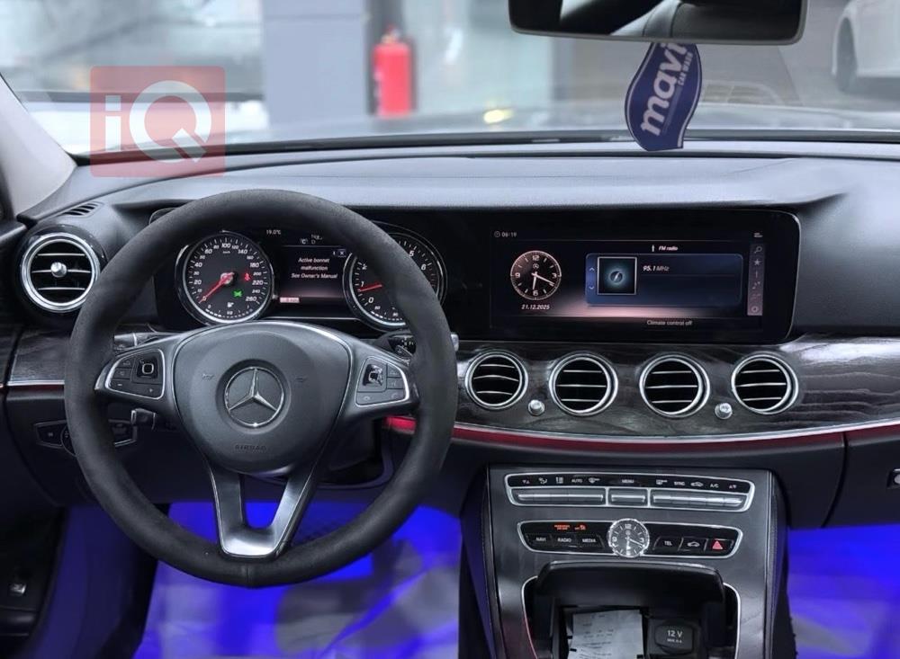 مرسيدس بنز E-Class